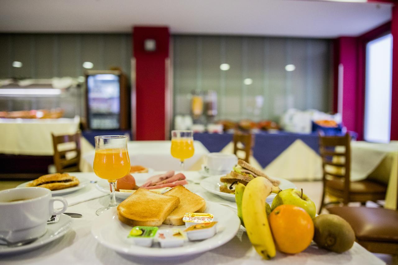Apartamentos Turisticos Biarritz - Bloque I 甘迪亚 外观 照片
